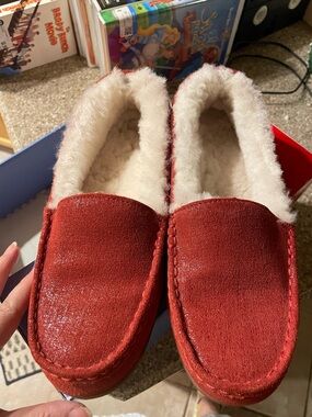 Abeo Hampton Red Suede Moccasin‎ Slippers womens size 7